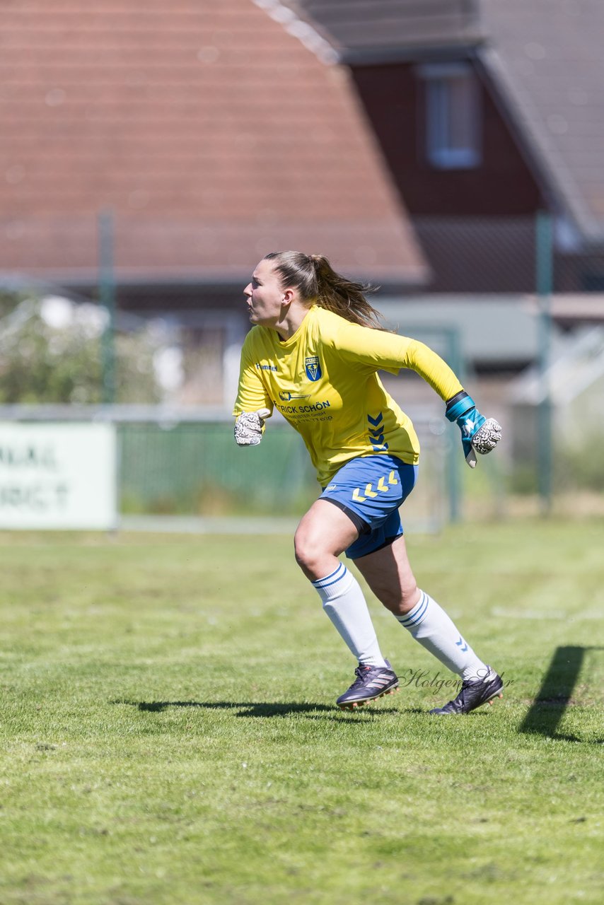 Bild 267 - F TSV Zarpen - Holstein Kiel II : Ergebnis: 2:6
